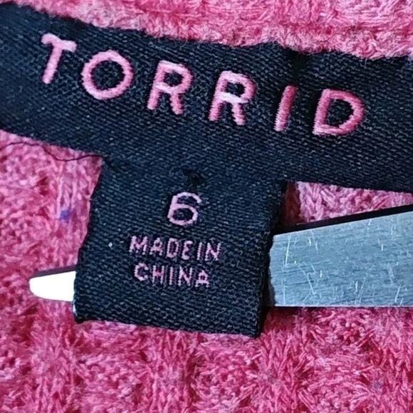 Torrid Thermal Henley Top Woman Plus 6X Ombre Pink Waffle Knit Wide Sloughy Neck - Picture 10 of 12